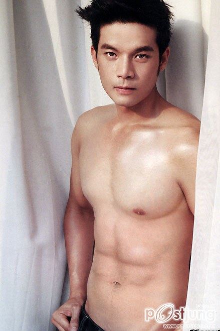 หนุุ่่มหล่อที่คุณยังชอบ