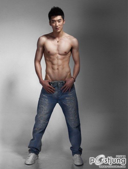 หนุุ่่มหล่อที่คุณยังชอบ