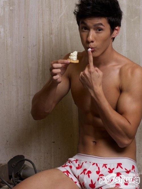 หนุุ่่มหล่อที่คุณยังชอบ