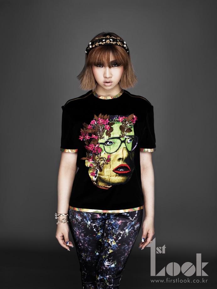 2NE1 @ 1st Look Magazine vol.25 July 2012