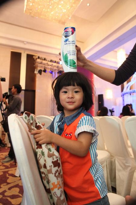 ลูกชายลีโอ พุฒ น่ารักมาก