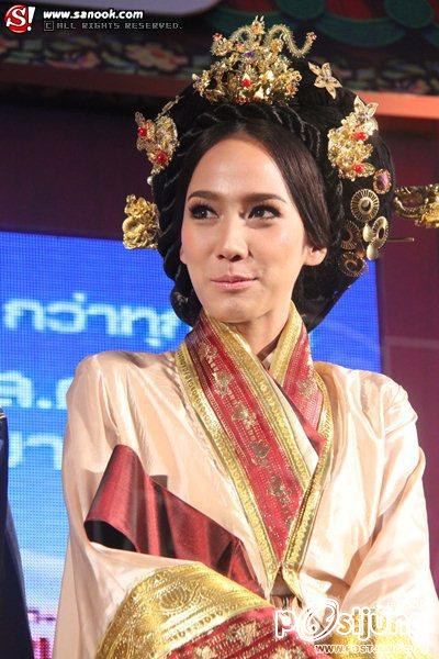 สวยเลอเลิศ @ HomeWorks Expo 2012 !!!