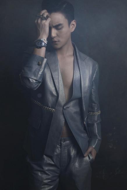 ธันวา สุริยจักร : ภาพจากนิตยสาร เปรียว ฉบับ July 2012 พร้อมบทสัมภาษณ์