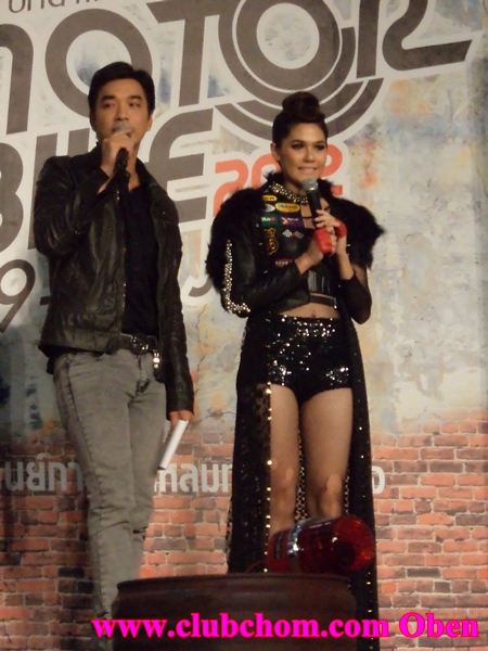 ชมพู่ อารยา ในงาน Motor Bike 2012 @ ระยอง