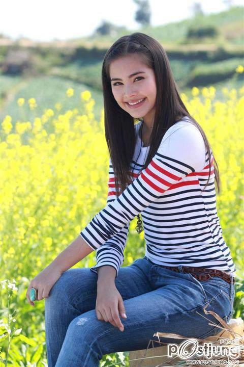 ญาญ่า อุรัสยา
