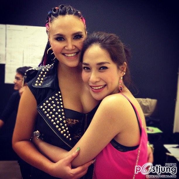ทาทายัง สาวอวบสุดเซ็กซี่