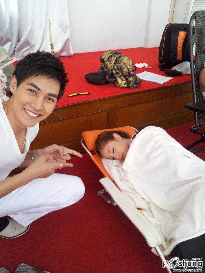 ก่อนนอนกับขวัญ อุษามณี และ พ้องเพื่อน