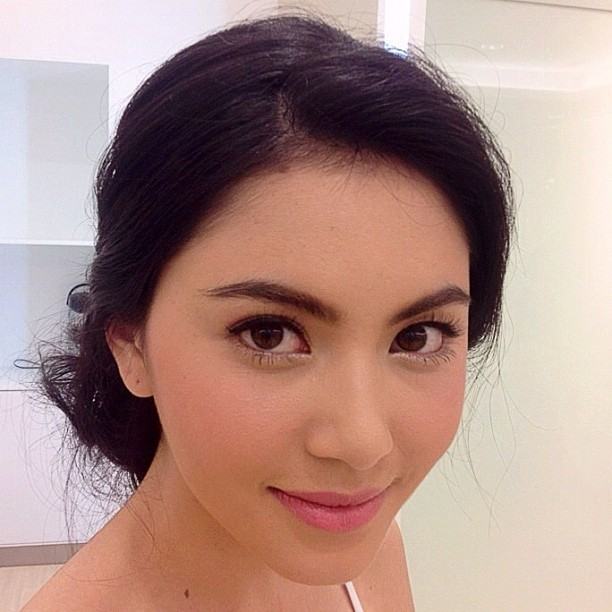 เหล่าดาราลูกครึ่งคนสวยยย คุณชอบสวยสไตล์ไหนมาแชร์กันเลย !