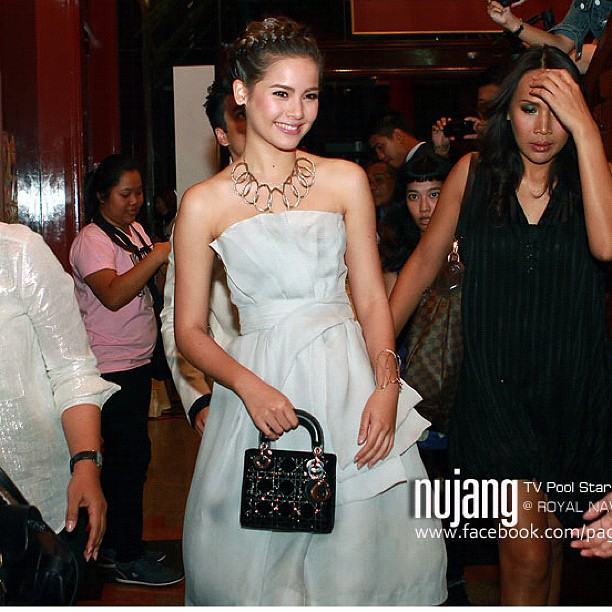 ญาญ่า อุรัสยา  Instagram