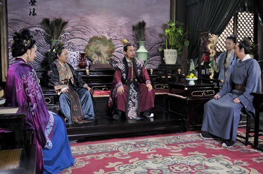 Mu Gui Ying Assumes Command 《穆桂英挂帅》 (2012)
