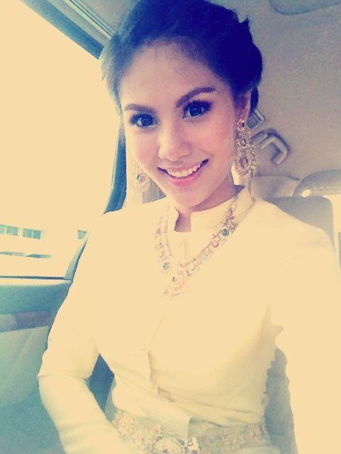 น้องแนน  สุพัตรา จูเจริญ รองMUT2012 ในชุดไทย