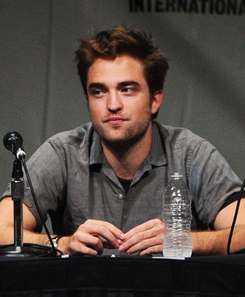 robert pattinson and kristen stewart