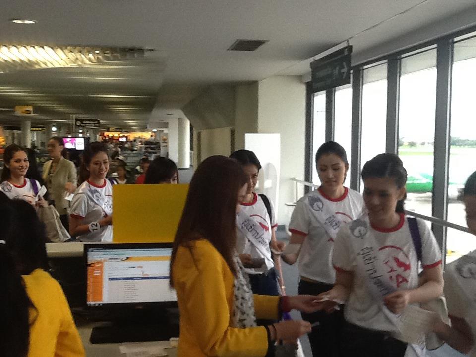 ผู้เข้าประกวดนางสาวไทย เก็บตัวทำกิจกรรมจังหวัดน่าน
