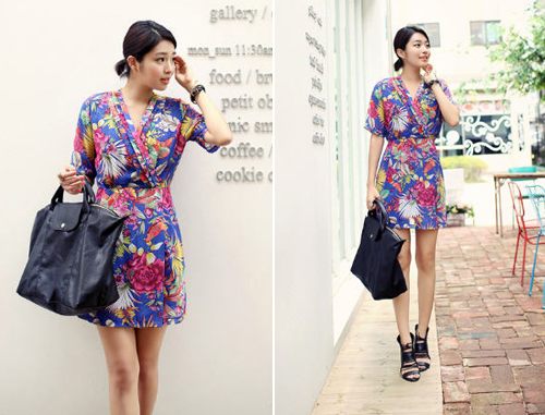 ชุดเดรสลายดอก ใส่สวยได้ทุกเมื่อ ไม่มีตกยุค
