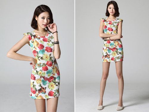 ชุดเดรสลายดอก ใส่สวยได้ทุกเมื่อ ไม่มีตกยุค