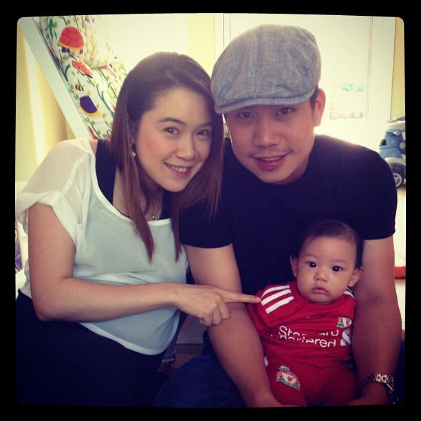 สุดอบอุ่น!ภาพ'แบงค์ พัชร'ประคบประหงมศรีภรรยา'นิหน่า สุฐิตา'