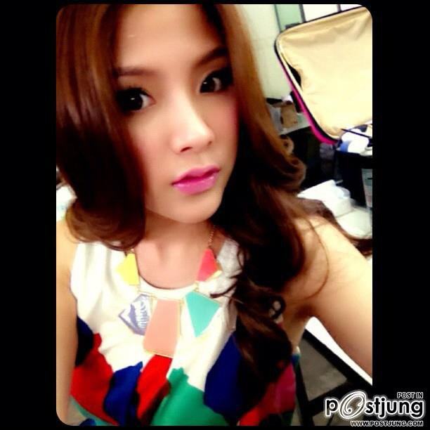 ใบเฟิร์น - พิมพ์ชนก ลือวิเศษไพบูลย์