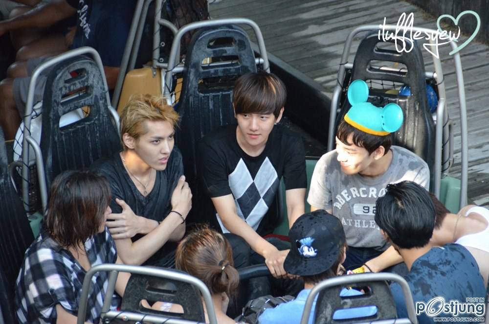 คริส exo m