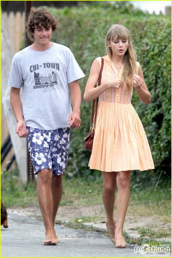 Taylor Swift: Sailboat Ride with Conor Kennedy!