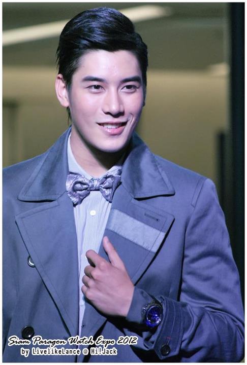 แจ็ค เมธัส & เหล่าดาราคนดังในงาน Siam Paragon Watch EXPO 2012