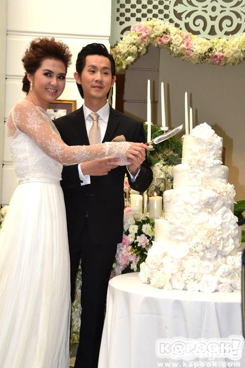 งานแต่งงานจ๋า ยศสินี - เปิ้ล ณัฐบูร
