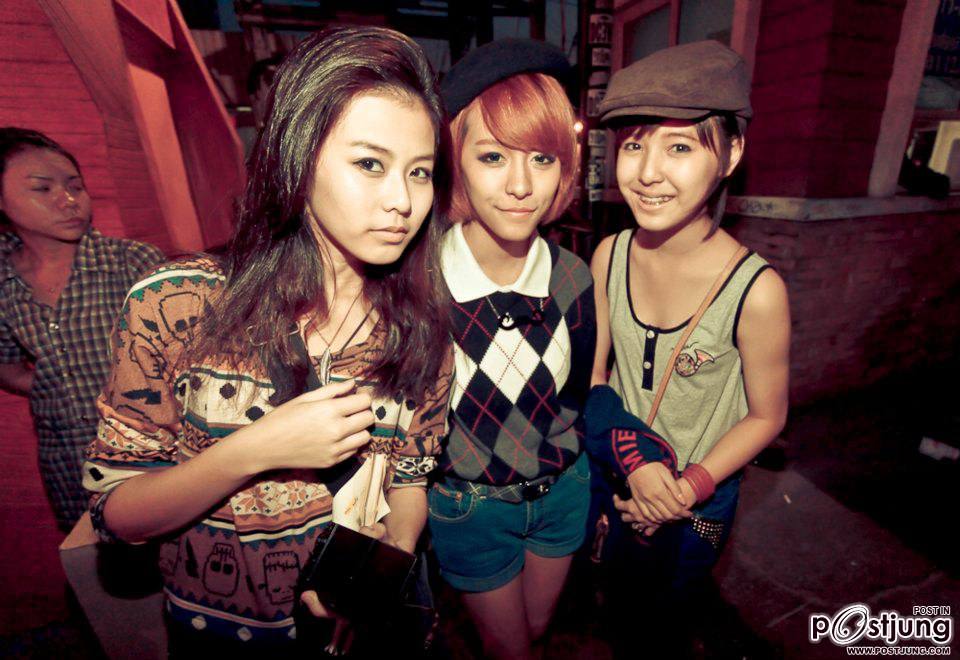 พี่บี สวนสุนันทา ติสท์ๆ เซอร์ๆ แนวๆ น่ารักมาก