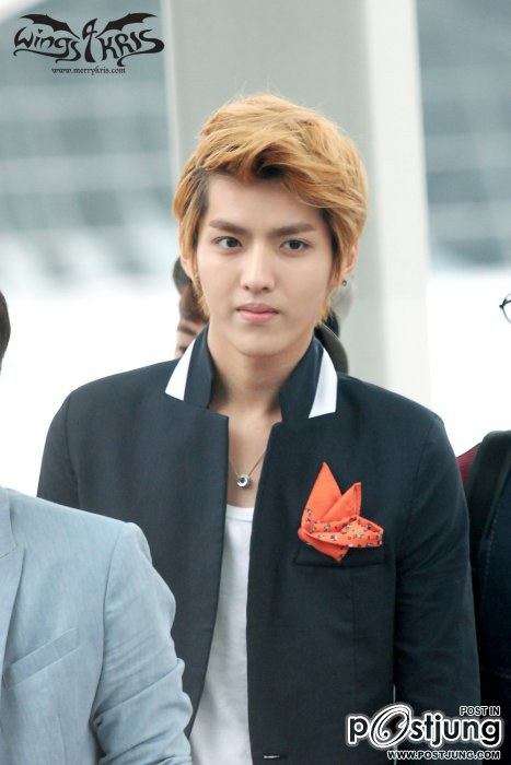คริส exo m