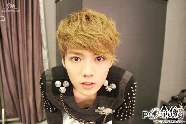 ลู่ห่าน exo- m