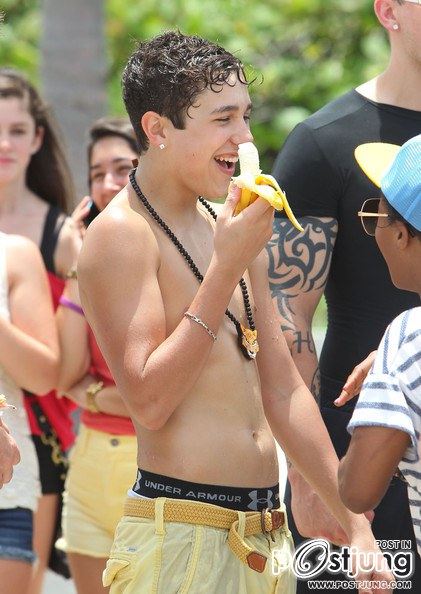 Austin Mahone Filming His Music Video In Florida