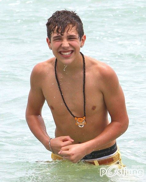 Austin Mahone Filming His Music Video In Florida