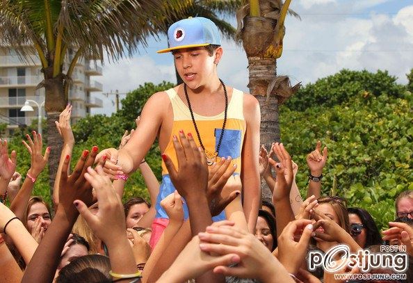 Austin Mahone Filming His Music Video In Florida