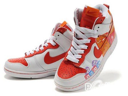 รองเท้า Nike สไตล์ การ์ตูน