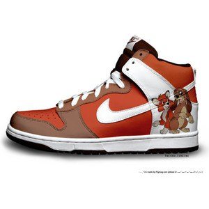 รองเท้า Nike สไตล์ การ์ตูน