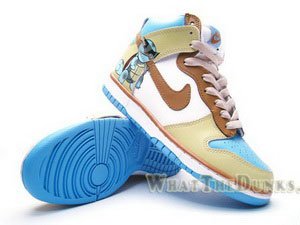 รองเท้า Nike สไตล์ การ์ตูน