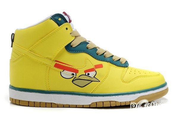 รองเท้า Nike สไตล์ การ์ตูน