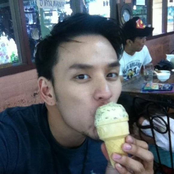 แทค ได้ฉายาใหม่แล้ว "ผู้ชายชอบดูด"