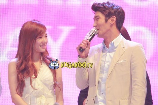 Tiffany(SNSD)&Siwon(SJ)  กริ๊ดดด ตัว จริง น่ารักมาก ปลื้ม