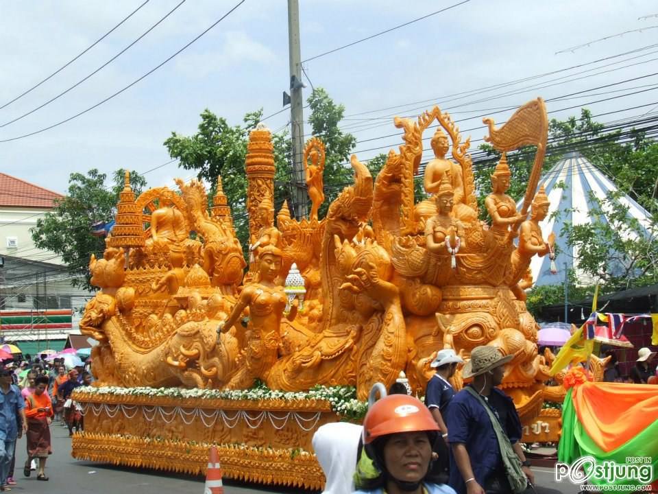 สุดอลังการต้นเทียนพรรษาจากเมืองประโคนชัย