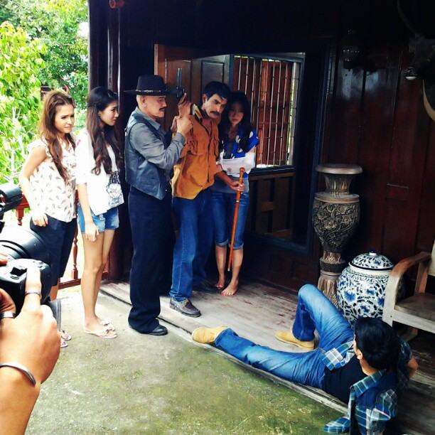 เบื้องหลังกองละครพ่อตาปืนโต ยุ้ย จีรนันท์ ออย ธนา