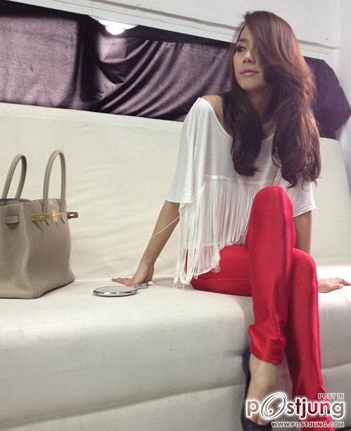 เปิดคลังกระเป๋าราคาหลายล้าน ของ Superstar "อั้ม พัชราภา"!!