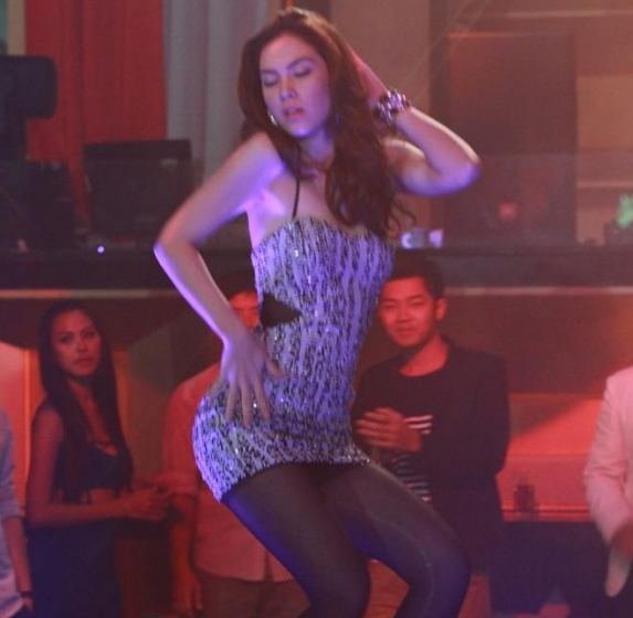 'แมท ภีรนีย์'ในซีนแรกของละคร"แผนร้ายพ่ายรัก"