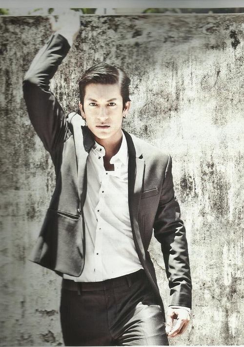 พี่ติ๊กยังหล่ออยู่นะ