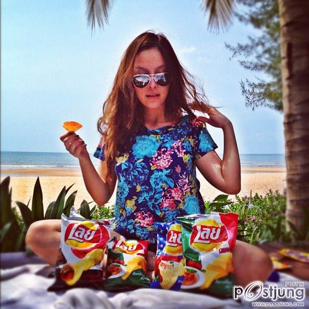 Instagram  ดารา& Lays