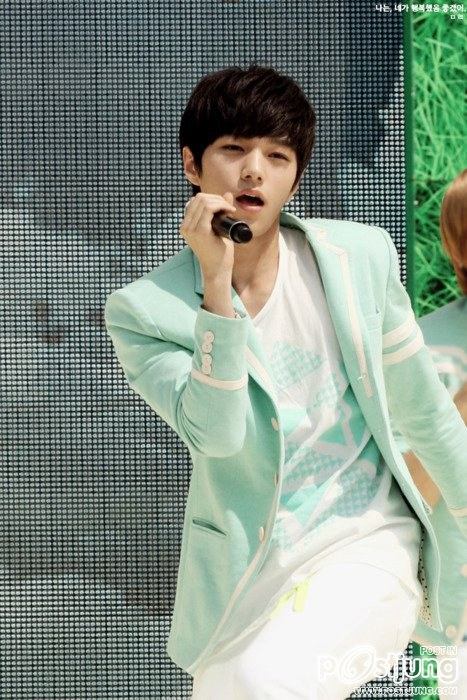 แอล INFINITE