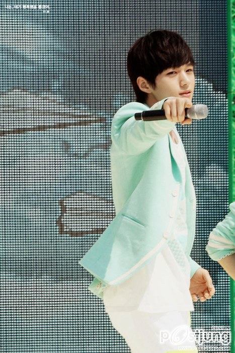แอล INFINITE