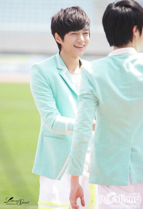 แอล INFINITE