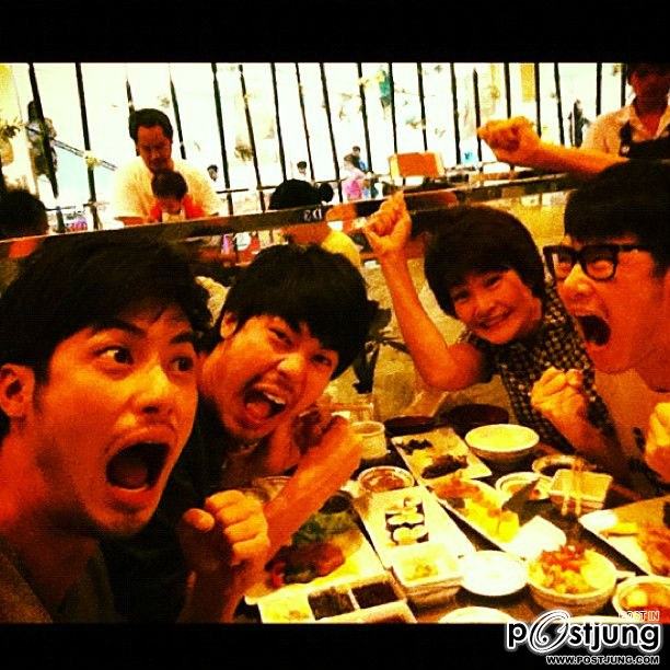 คู่แม่ลูก ดารา