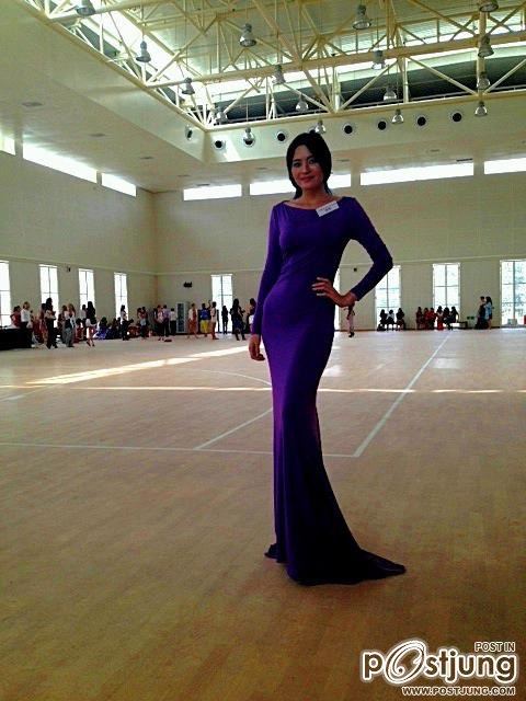 MW2012 Go Go Vanessa