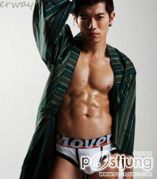 ถอดโชว์เรือนร่าง 02
