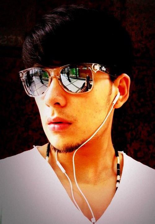 มุมหล่อๆขอแทค